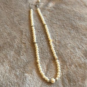 Pearl and Jewel necklace